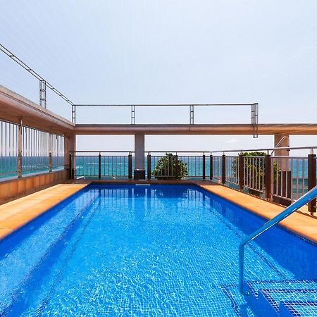 Uhc Las Palmas Apartment Салоу Екстериор снимка