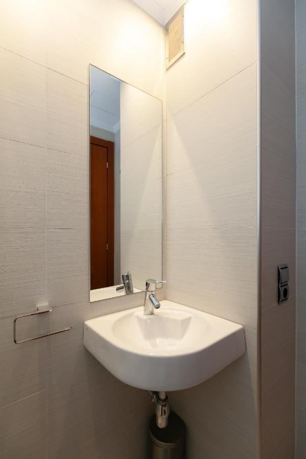 Uhc Las Palmas Apartment Салоу Екстериор снимка