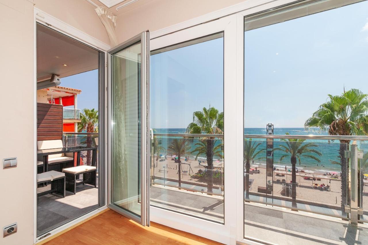 Uhc Las Palmas Apartment Салоу Екстериор снимка